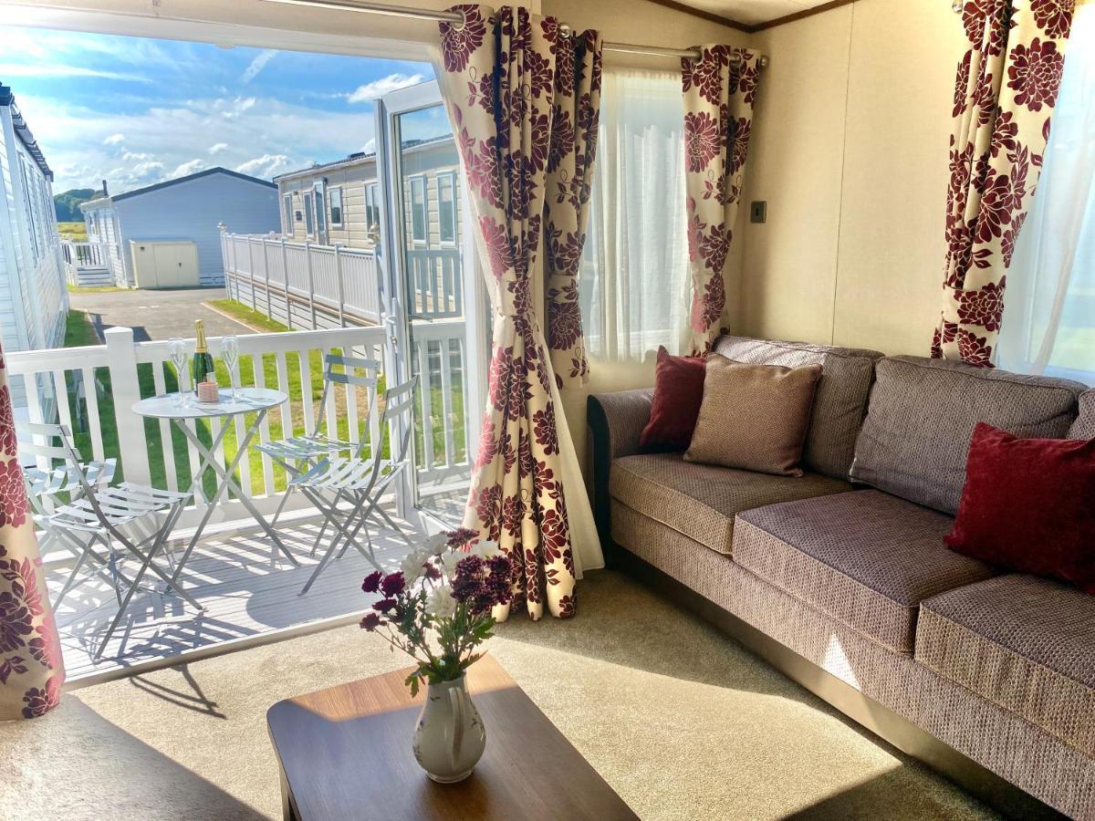 Winchelsea Beach Holiday Home - Pool & Beach Exterior foto